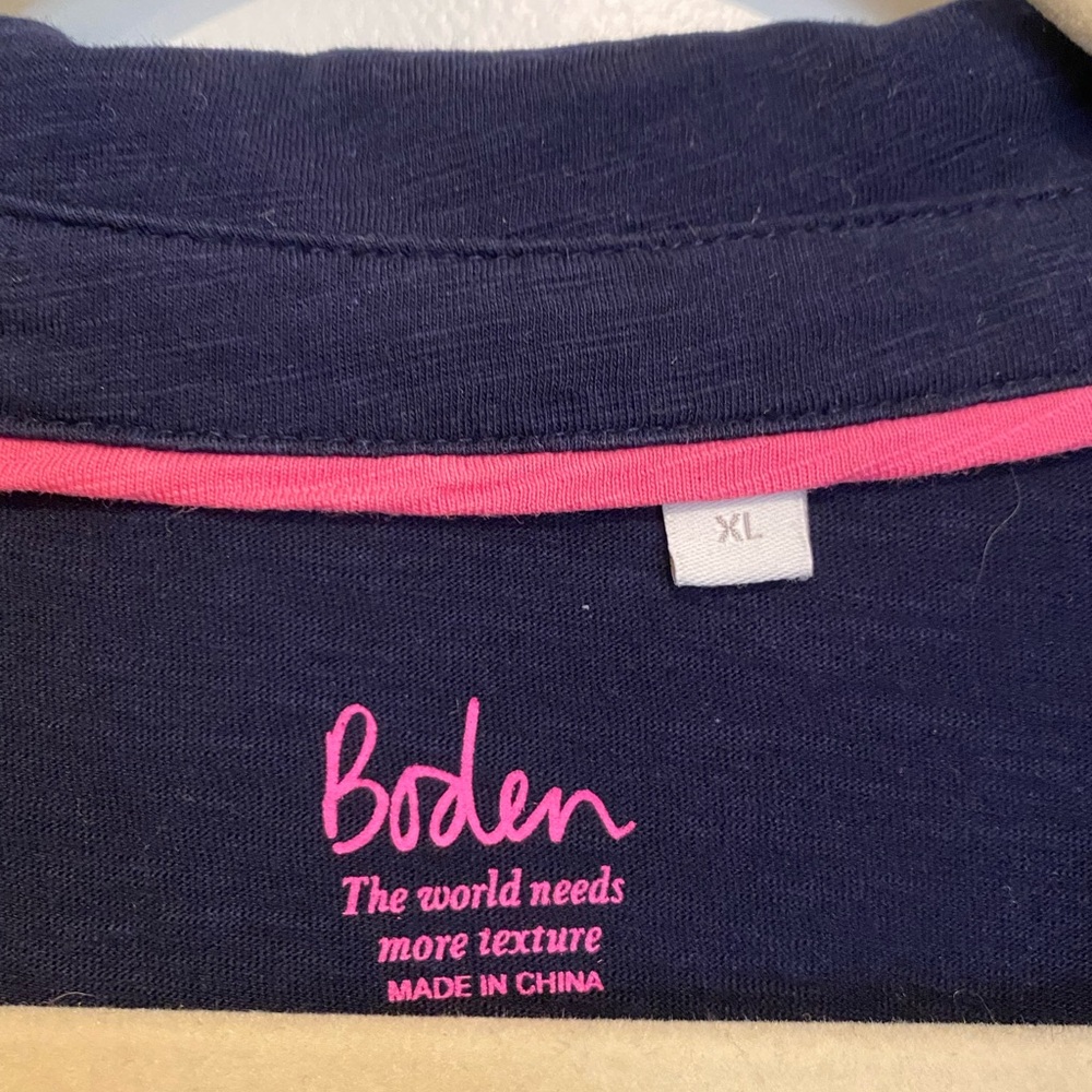 Casual Navy Polo Shirt - Picture 4 of 5